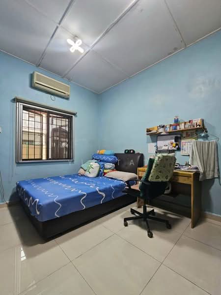 Semi-Detached House for Sale in Taman Abad (Johor Bahru) - Yik Tat - PropertyGuru.com.my