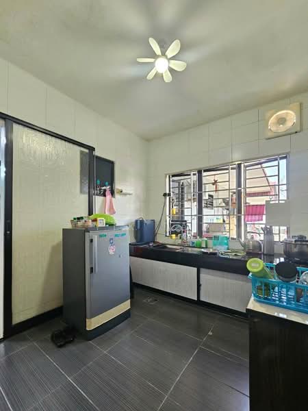 Semi-Detached House for Sale in Taman Abad (Johor Bahru) - Yik Tat - PropertyGuru.com.my