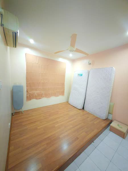 Condominium for Rent at Golf Vista Resort Homes - Qazin Khoo - Bedroom - PropertyGuru.com.my