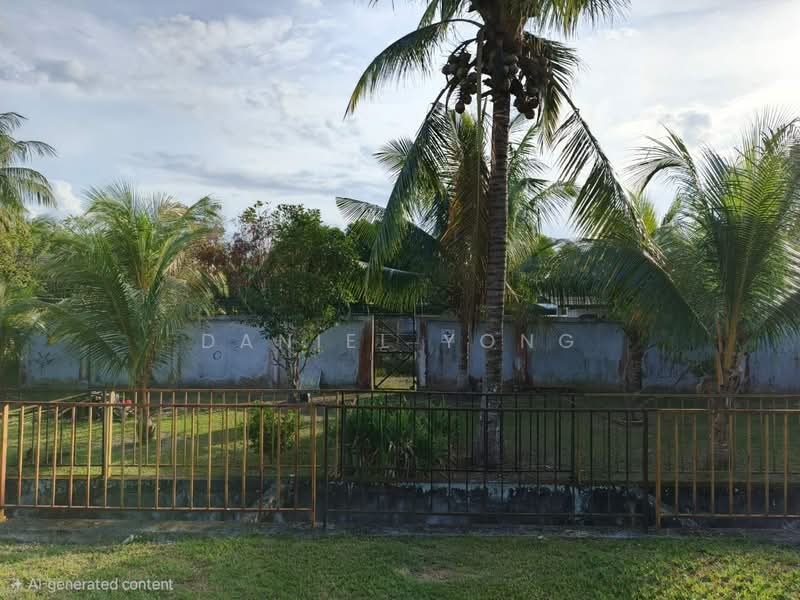 Rumah Teres 1-Tingkat untuk Dijual di Simpang Renggam (Johor) - Daniel Yong - Exterior - PropertyGuru.com.my
