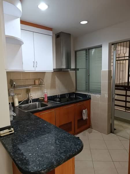 Kondominium untuk Disewa di Puncak Luyang - Ching Hui Wong - Kitchen - PropertyGuru.com.my
