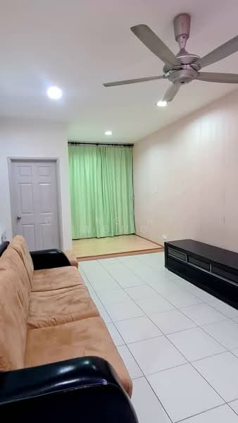 Kondominium untuk Disewa di Puncak Luyang - Ching Hui Wong - Living Room - PropertyGuru.com.my