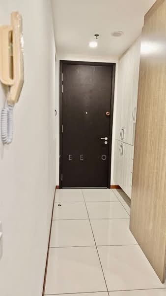 Kediaman Servis untuk Disewa di The Tamarind - Quvee Ooi - Corridor - PropertyGuru.com.my