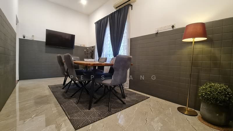 Bungalow House for Rent in Teluk Pulai (Klang) - Pepsi Ang - Dining Room - PropertyGuru.com.my