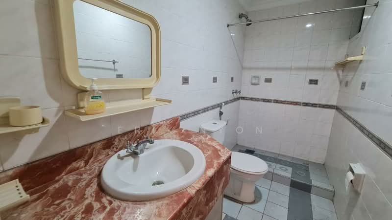 Condominium for Rent at Corinthian Condominium - Erik Nyon - Bathroom - PropertyGuru.com.my