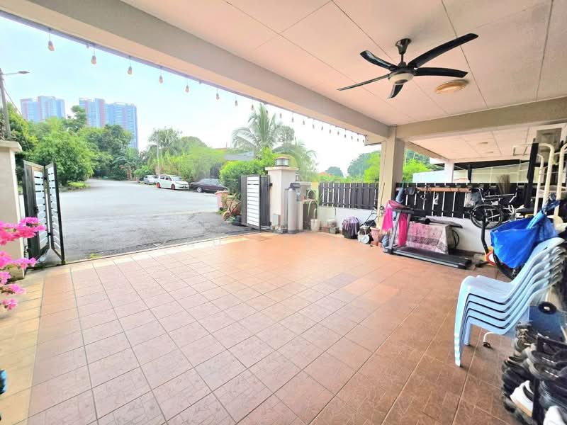 Rumah Teres 2-Tingkat untuk Dijual di Kota Damansara (Selangor) - Azrul Ismail - Exterior - PropertyGuru.com.my