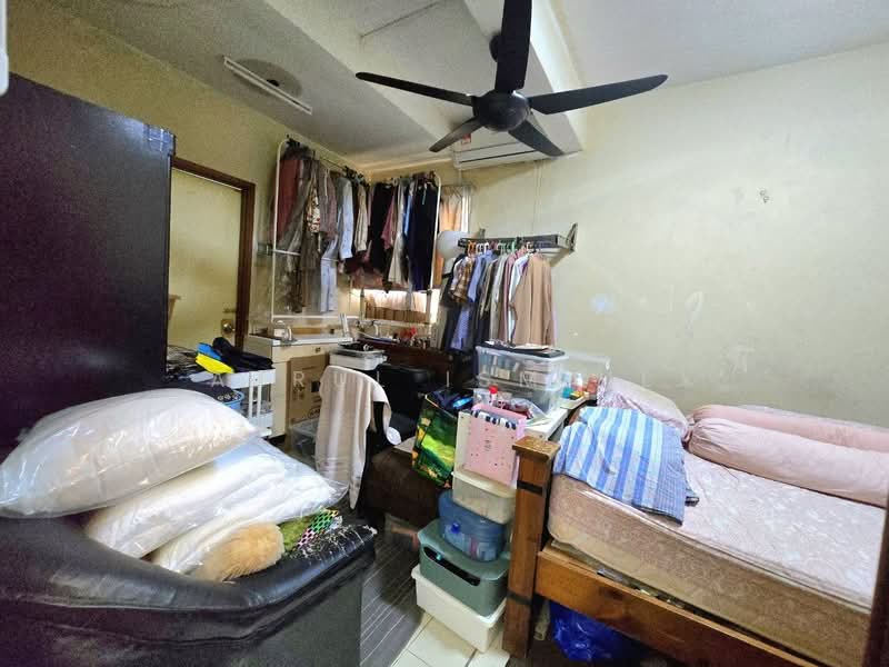 Rumah Teres 2-Tingkat untuk Dijual di Kota Damansara (Selangor) - Azrul Ismail - Bedroom - PropertyGuru.com.my