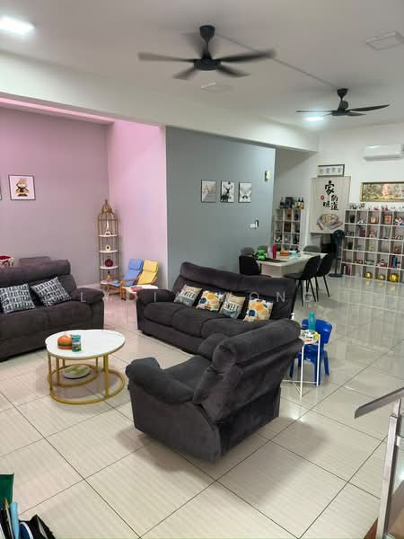 Townhouse for Rent in 16 Sierra (Puchong) - Lydia Wong - Living Room - PropertyGuru.com.my