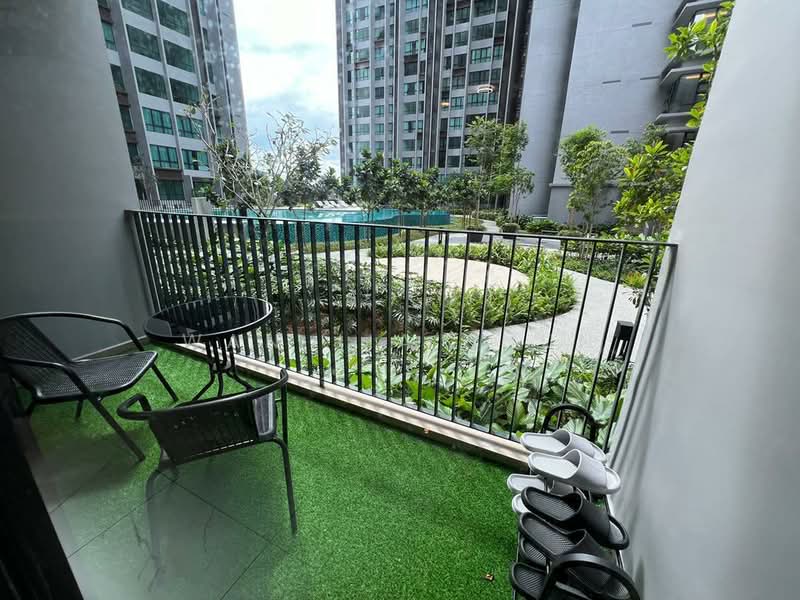 Servis Apartment untuk Disewa di Cubic Botanical - Wan Jia Shun - Balcony - PropertyGuru.com.my