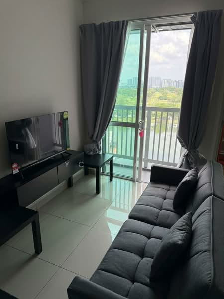 Servis Apartment untuk Disewa di Plaza @ Kelana Jaya - YC Chan - Living Room - PropertyGuru.com.my