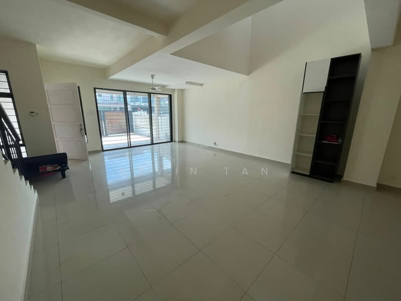 2-storey Terraced House for Sale in Lakeside Residences (Puchong) - Kevin Tan - Living Room - PropertyGuru.com.my