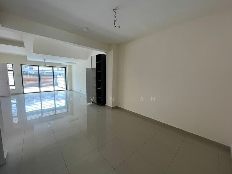 2-storey Terraced House for Sale in Lakeside Residences (Puchong) - Kevin Tan - Living Room - PropertyGuru.com.my