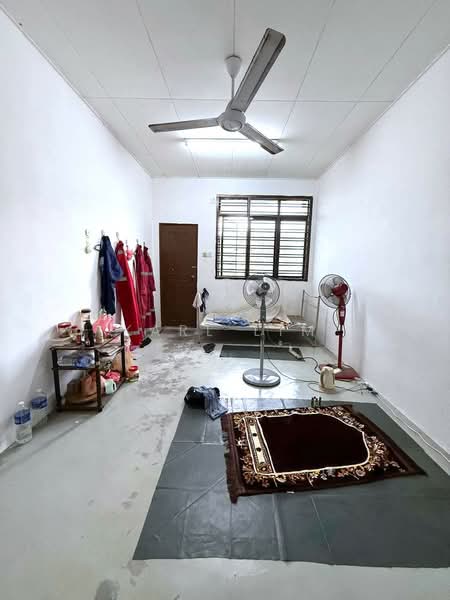 2-storey Terraced House for Sale in Taman Megah Ria (Masai) - Karl Lim - Bedroom - PropertyGuru.com.my