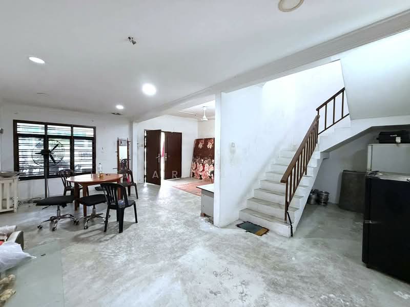 2-storey Terraced House for Sale in Taman Megah Ria (Masai) - Karl Lim - Living Room - PropertyGuru.com.my