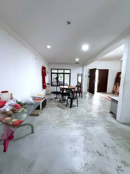 2-storey Terraced House for Sale in Taman Megah Ria (Masai) - Karl Lim - Living Room - PropertyGuru.com.my