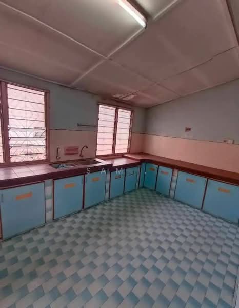 Rumah Teres 1-Tingkat untuk Dijual di Pekan Razaki (Ipoh) - Sam . - Kitchen - PropertyGuru.com.my