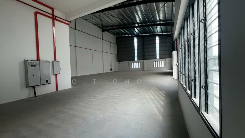 Kilang Berkembar untuk Dijual di Ulu Tiram (Johor) - C.T Chong - Interior - PropertyGuru.com.my
