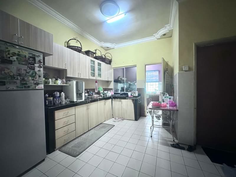 2-storey Terraced House for Sale in Desa Coalfields (Sungai Buloh) - Nazri Hassan - PropertyGuru.com.my