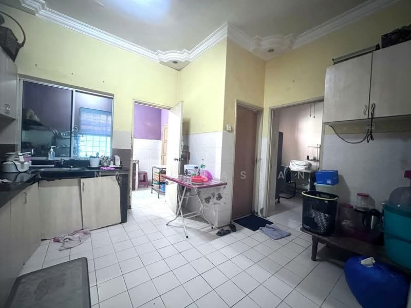 2-storey Terraced House for Sale in Desa Coalfields (Sungai Buloh) - Nazri Hassan - PropertyGuru.com.my