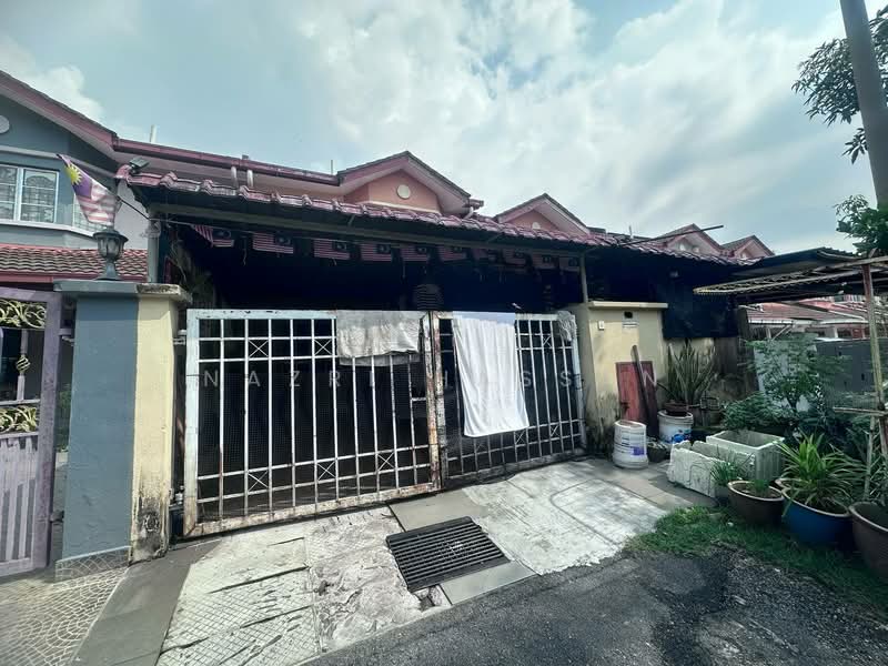 2-storey Terraced House for Sale in Desa Coalfields (Sungai Buloh) - Nazri Hassan - PropertyGuru.com.my
