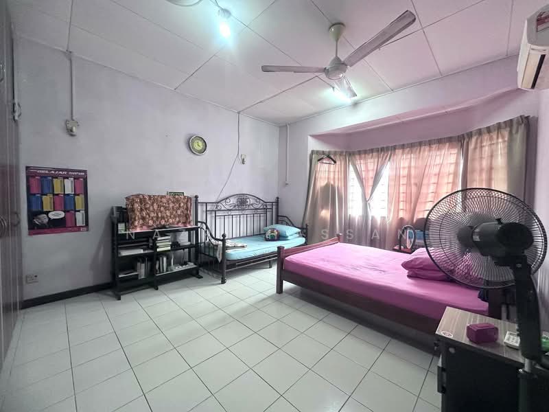 2-storey Terraced House for Sale in Desa Coalfields (Sungai Buloh) - Nazri Hassan - PropertyGuru.com.my