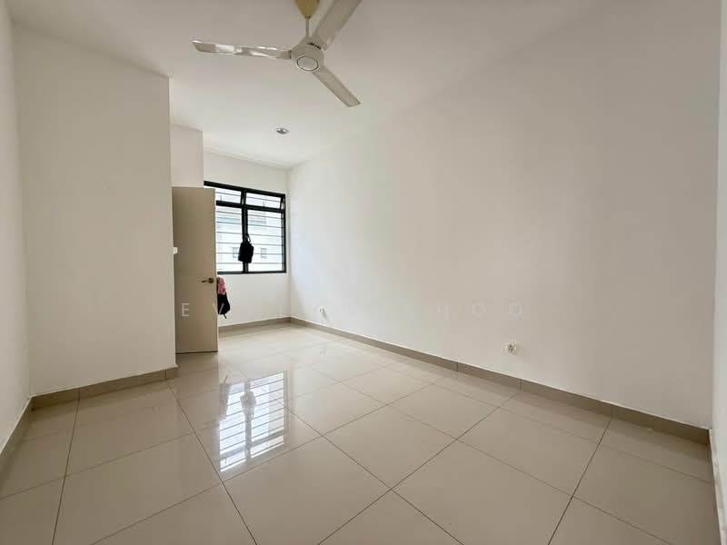 2-storey Terraced House for Sale in M Residence (Rawang) - Evelyn Khoo - Room - PropertyGuru.com.my