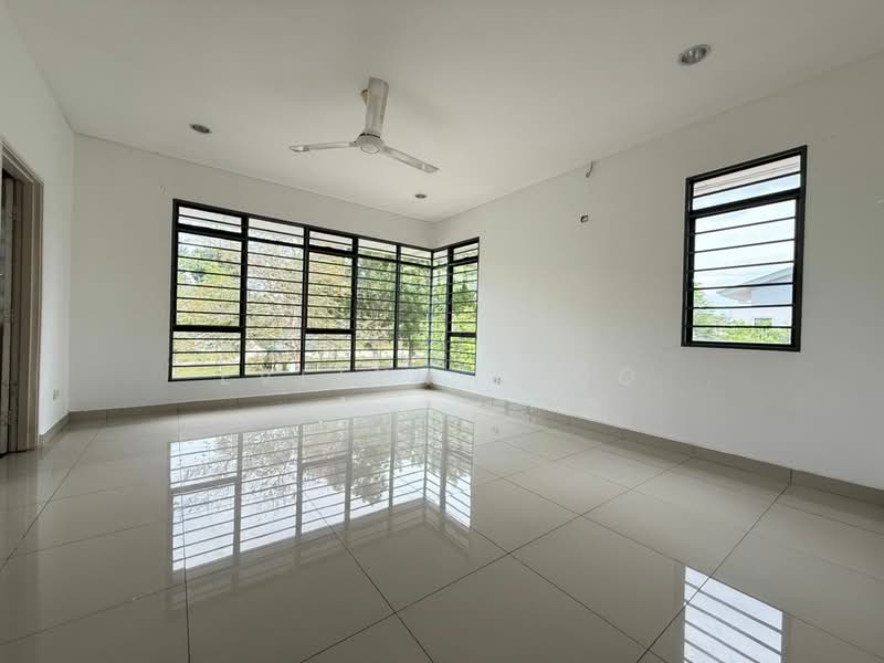 2-storey Terraced House for Sale in M Residence (Rawang) - Evelyn Khoo - Room - PropertyGuru.com.my