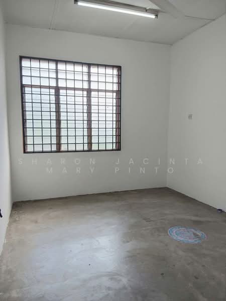 Tanah Kediaman untuk Dijual di Taman Seremban Jaya (Rantau) - Sharon Jacinta Mary Pinto - Interior - PropertyGuru.com.my