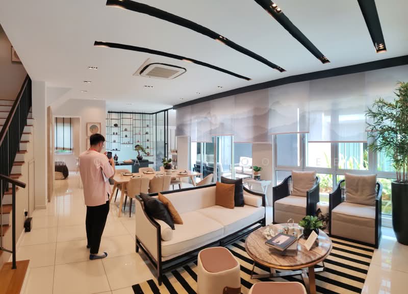 Semi-Detached House for Sale in Shah Alam (Selangor) - Michael Khoo Yee Keong - Living Room - PropertyGuru.com.my