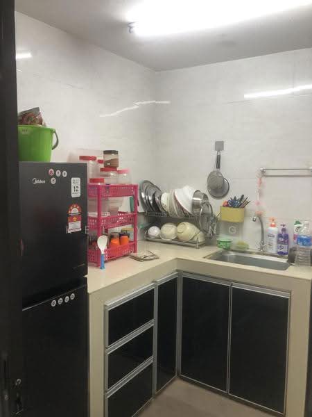 Apartment for Sale at Taman Miharja Apartment (LRT Miharja) - Kelly Kong - Kitchen - PropertyGuru.com.my