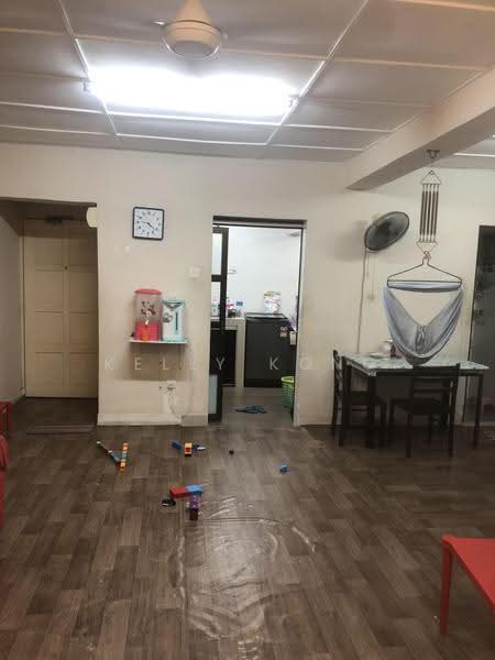 Apartment for Sale at Taman Miharja Apartment (LRT Miharja) - Kelly Kong - Living Room - PropertyGuru.com.my