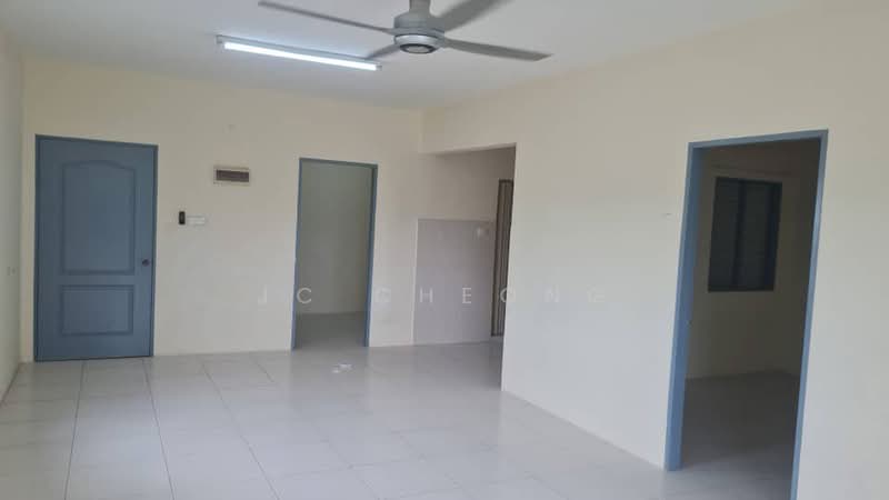 Pangsapuri untuk Dijual di Lakeview Apartments - JC Cheong - Interior - PropertyGuru.com.my