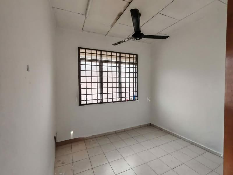 Rumah Teres 2-Tingkat untuk Dijual di Taman Muhibbah (Kulai) - Iden Tan - Interior - PropertyGuru.com.my