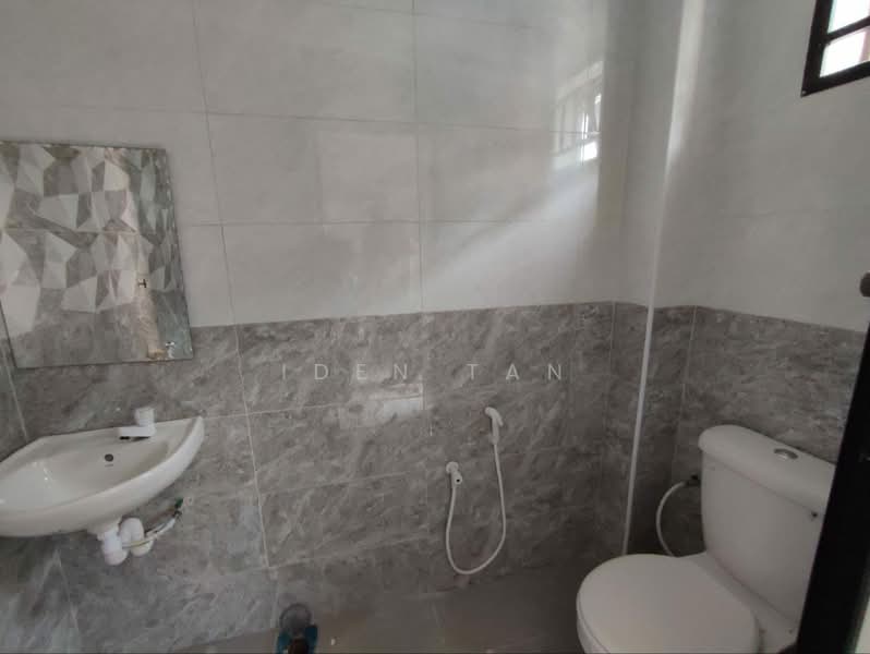 Rumah Teres 2-Tingkat untuk Dijual di Taman Muhibbah (Kulai) - Iden Tan - PropertyGuru.com.my