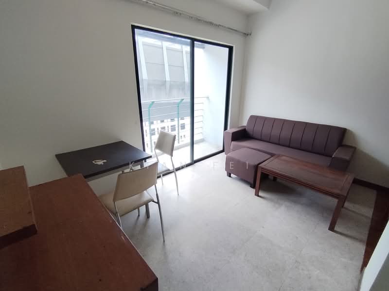 Kondominium untuk Disewa di 10 Semantan Suites - Kian Fei - Living Room - PropertyGuru.com.my