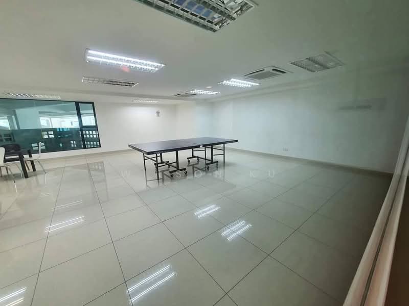 Service Residence for Sale at Sky Peak Residences - Wilson Ku - Interior - PropertyGuru.com.my