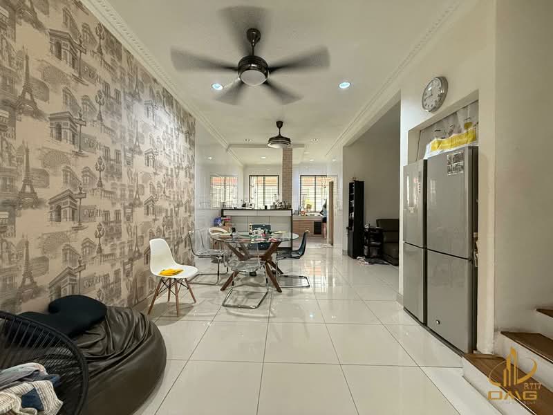 3-storey Terraced House for Rent in Shah Alam (Selangor) - Ryan . - Dining Room - PropertyGuru.com.my