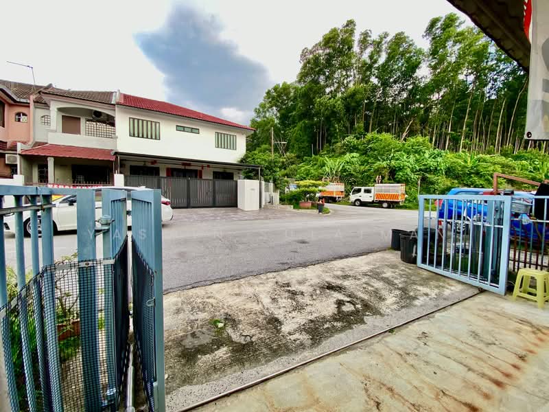 Rumah Teres 2-Tingkat untuk Dijual di Taman Sri Gombak (Gombak) - Yasmin Sulaiman - Exterior - PropertyGuru.com.my