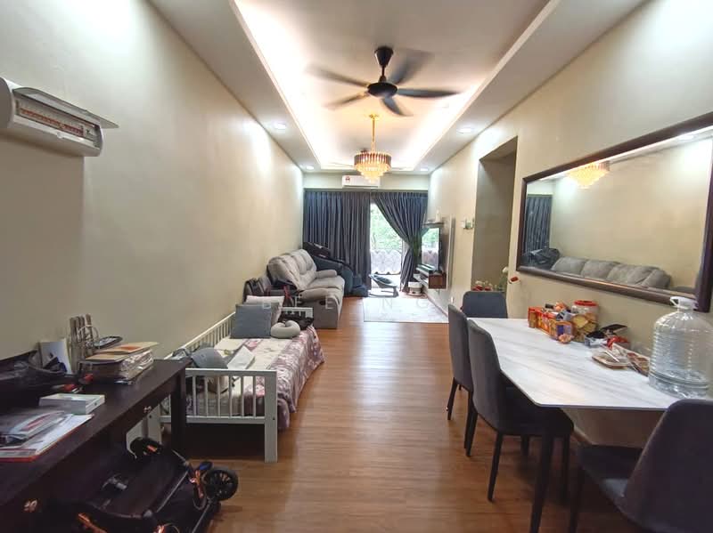 Pangsapuri untuk Dijual di Sri Kenari Apartment - Bee Ng - Living Room - PropertyGuru.com.my