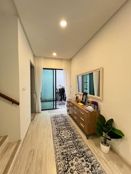2-storey Terraced House for Sale in Taman Melawati (Ulu Kelang) - Stephanie . - Corridor - PropertyGuru.com.my