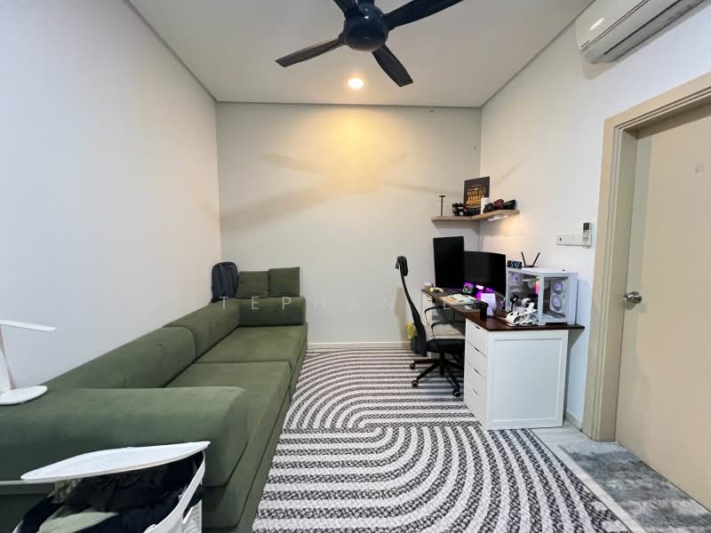2-storey Terraced House for Sale in Taman Melawati (Ulu Kelang) - Stephanie . - Living Room - PropertyGuru.com.my
