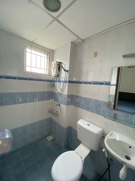 Apartment for Sale at Prima Tiara II - Kim Meng Lew - Bathroom - PropertyGuru.com.my