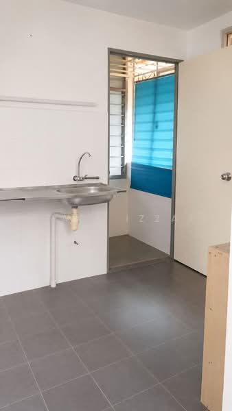Pangsapuri untuk Dijual di Apartment Seroja - Izzaza Izzati - Interior - PropertyGuru.com.my