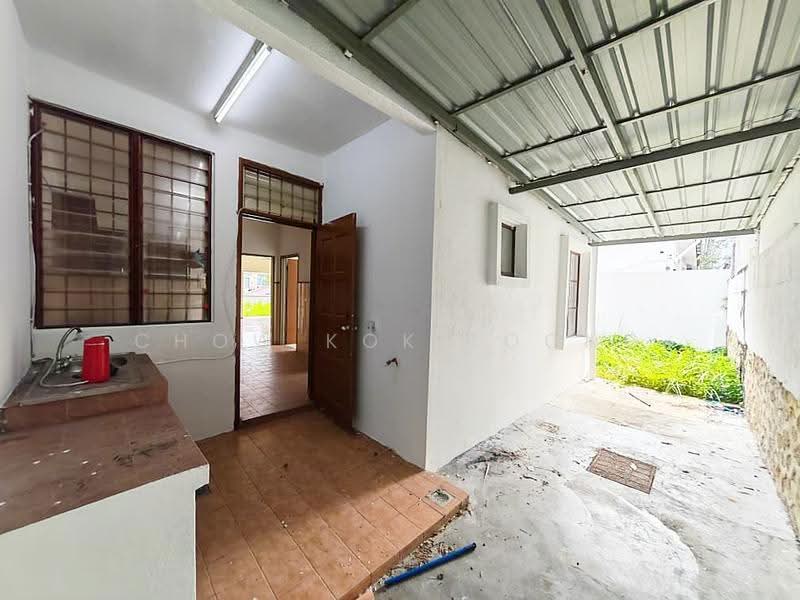 Semi-Detached House for Rent in Seri Kembangan (Selangor) - Chow Kok Toong - Interior - PropertyGuru.com.my