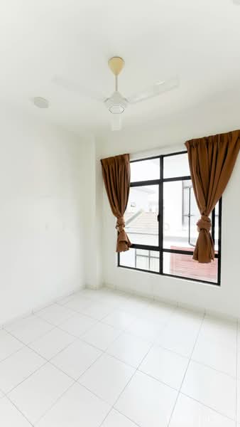 2-storey Terraced House for Rent in Puncak Alam (Selangor) - Kings Soe - Interior - PropertyGuru.com.my