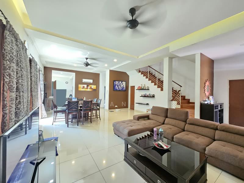 Semi-Detached House for Sale in Batu 9 (Cheras) - Aivan Ng - Living Room - PropertyGuru.com.my