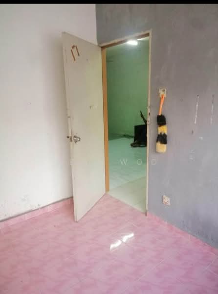 Flat for Rent at Taman Sri Indah - Abby Woo - Interior - PropertyGuru.com.my