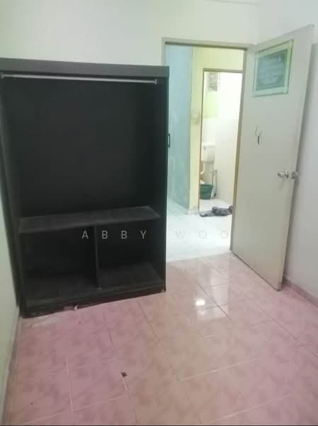 Flat for Rent at Taman Sri Indah - Abby Woo - PropertyGuru.com.my