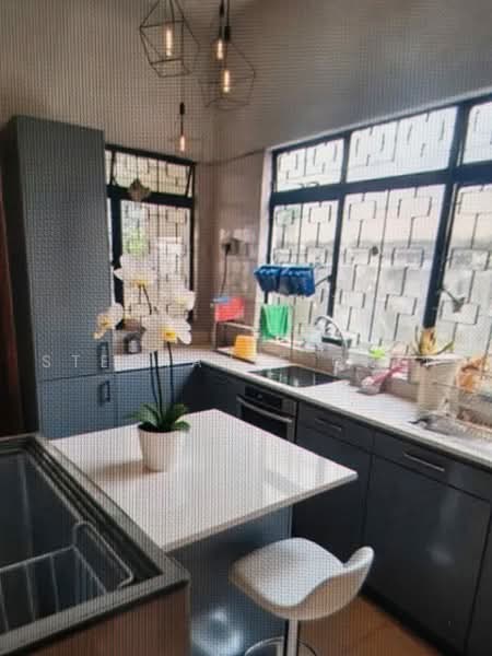 Rumah Banglo untuk Dijual di SS1 (Petaling Jaya) - Stephanie Chen - Kitchen - PropertyGuru.com.my