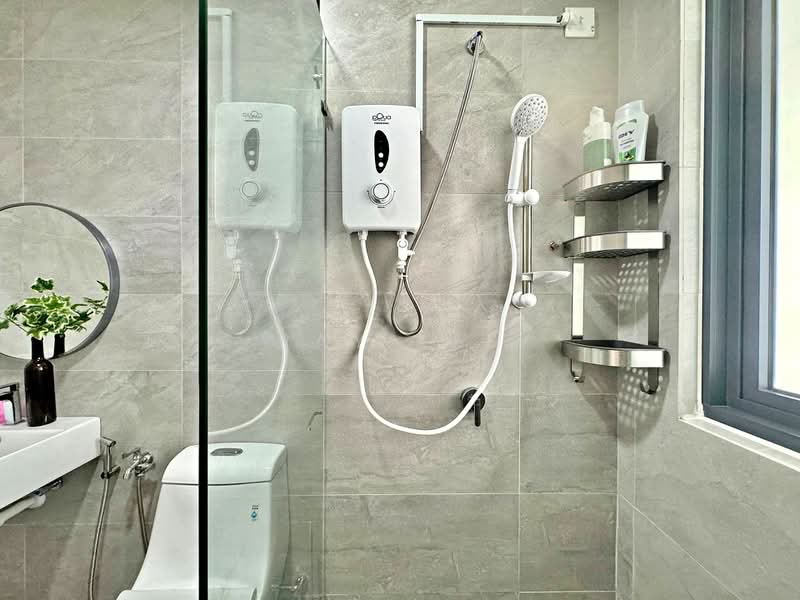 Kediaman Servis untuk Disewa di SUNSURIA FORUM SERVICED APARTMENT - Ray Lee - Bathroom - PropertyGuru.com.my